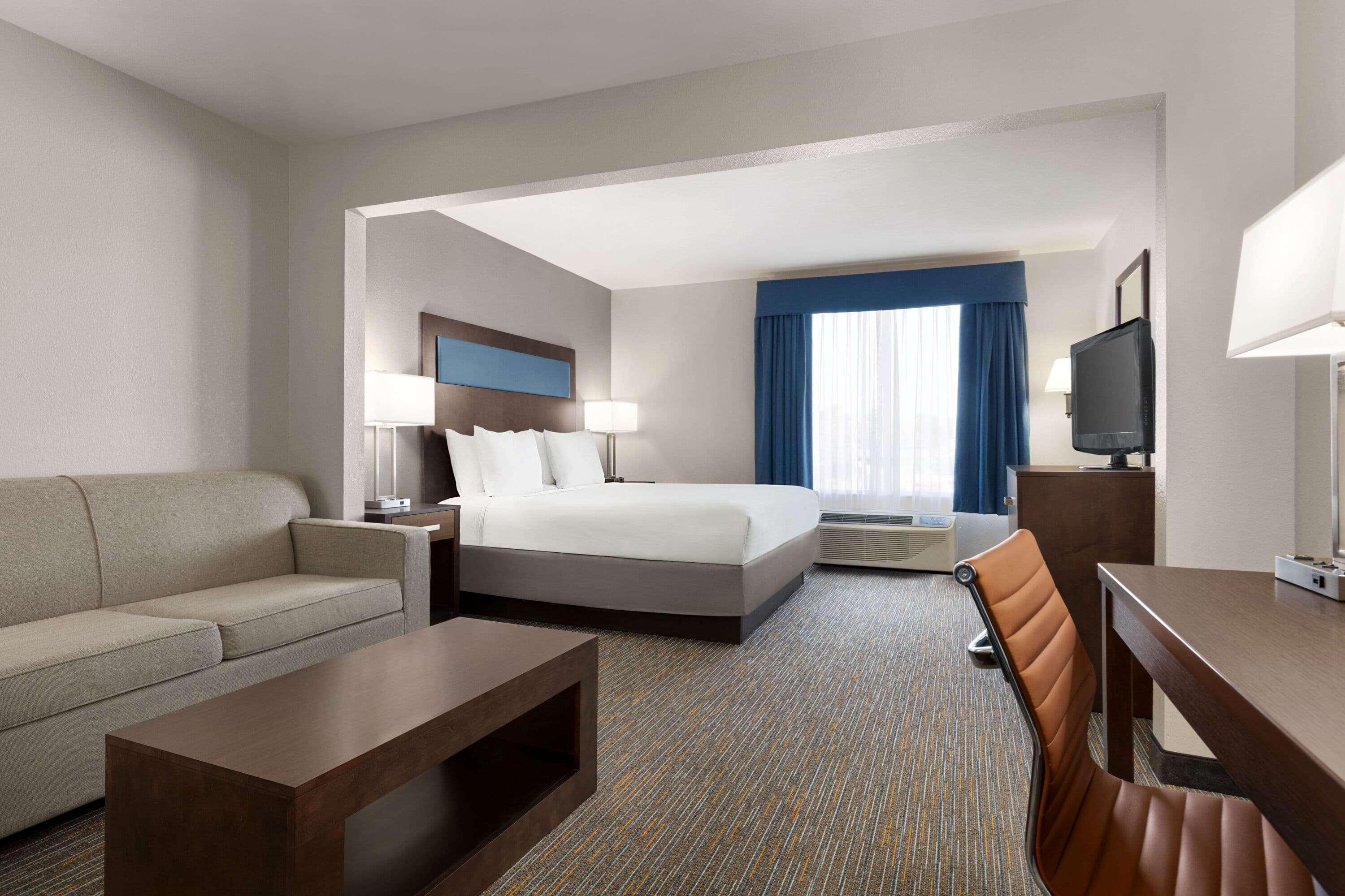 Hotel Wingate By Wyndham Southport Extérieur photo