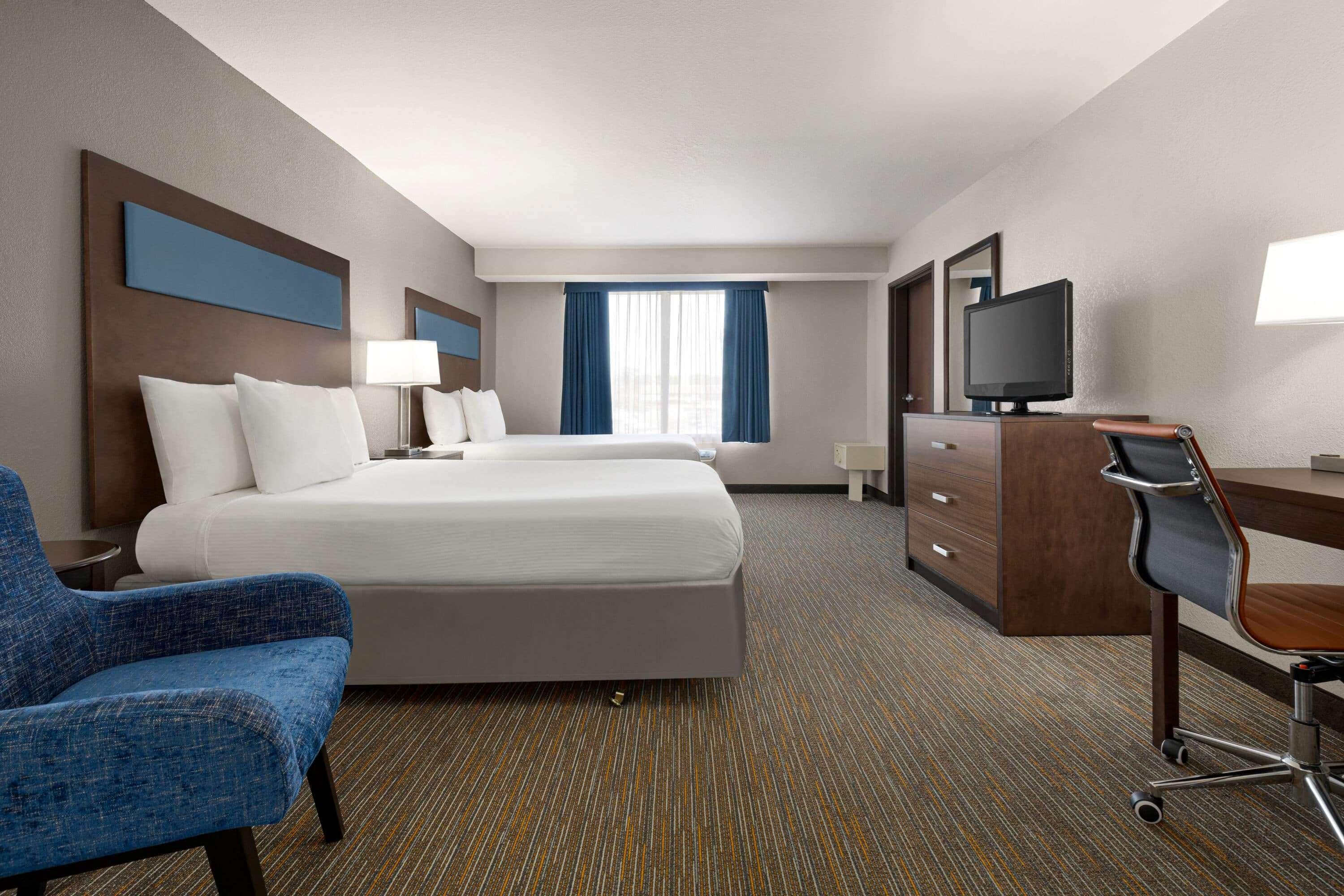 Hotel Wingate By Wyndham Southport Extérieur photo