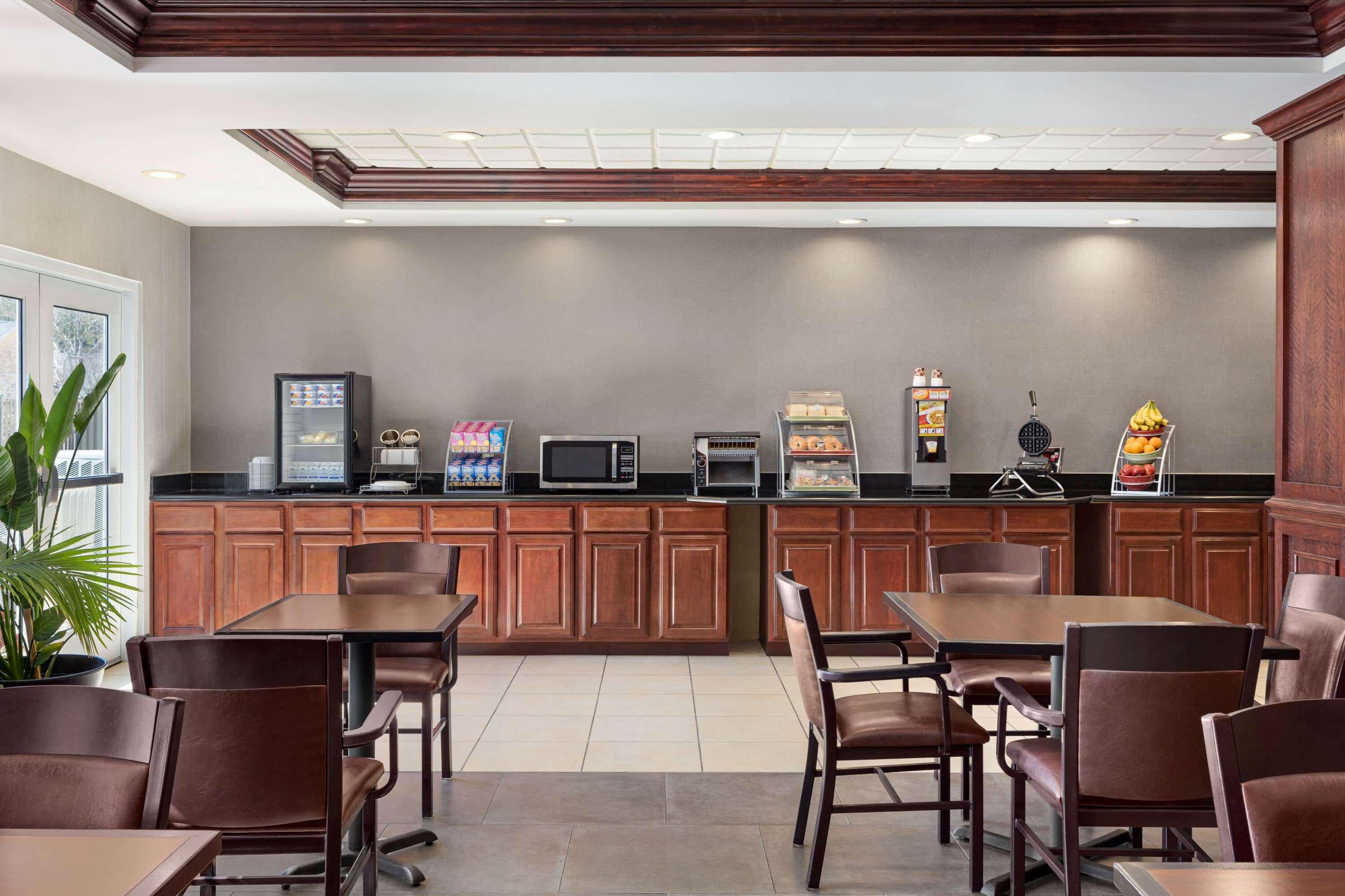 Hotel Wingate By Wyndham Southport Extérieur photo