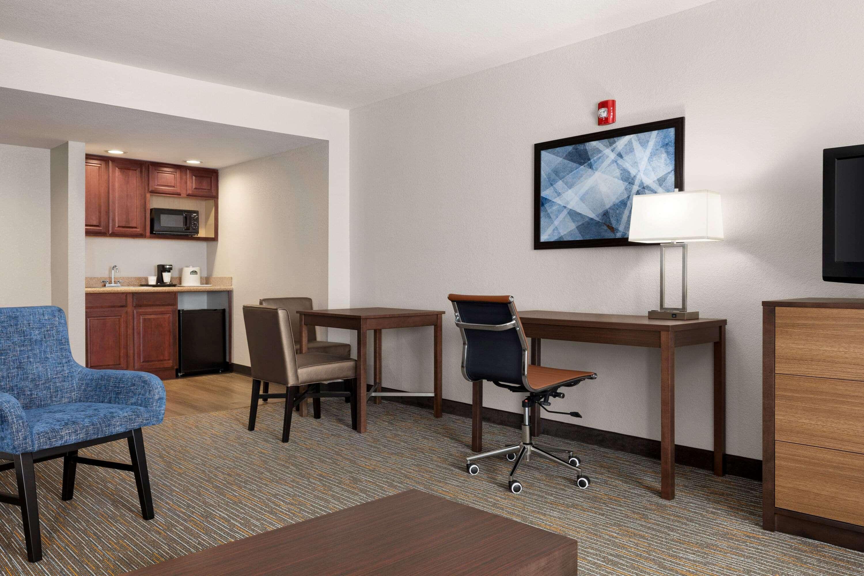 Hotel Wingate By Wyndham Southport Extérieur photo